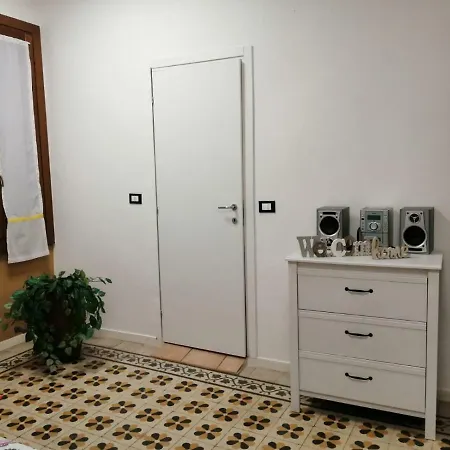 Wenice 2 Apartment